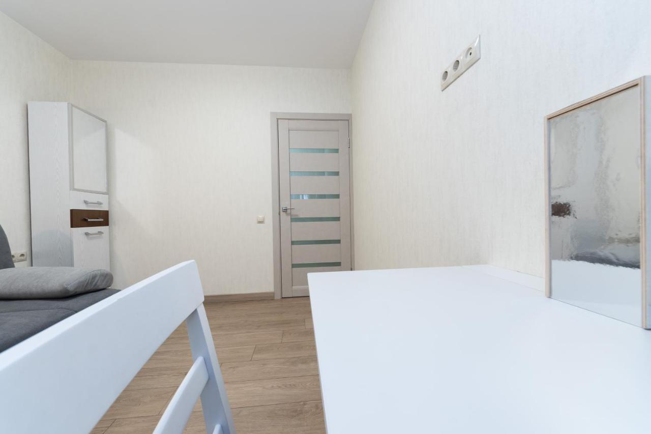 Apartments Riviera,20 минут от центра Київ Екстер'єр фото